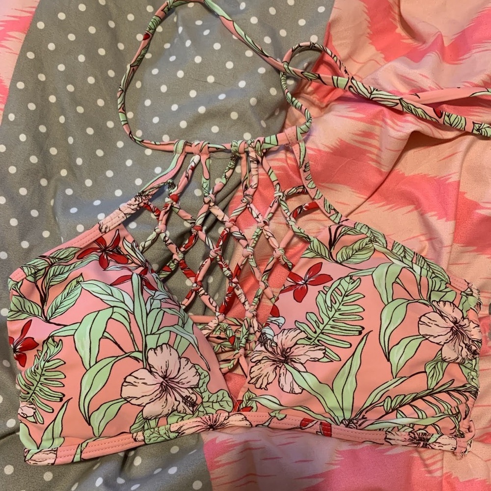 Bathing suit top